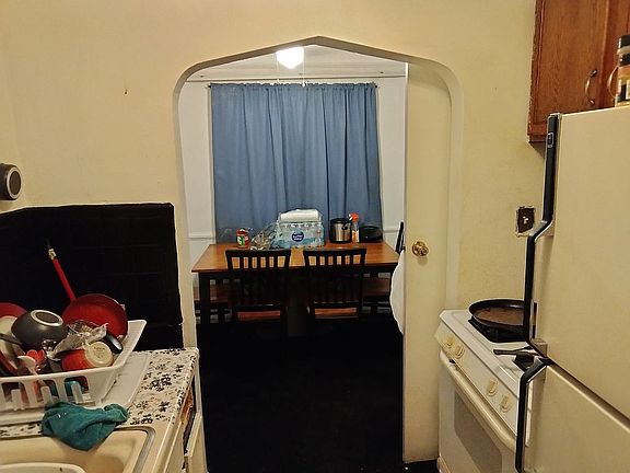 2nd image of 12714 Cloverlawn St