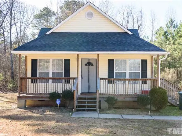 6160 Lonestar Rd, Fayetteville, NC 28303