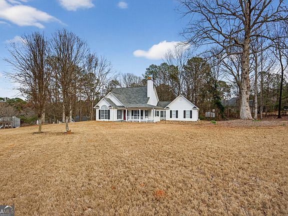 2nd image of 107 Waters Edge Dr