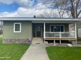207 N Smith St, Clark, SD 57225