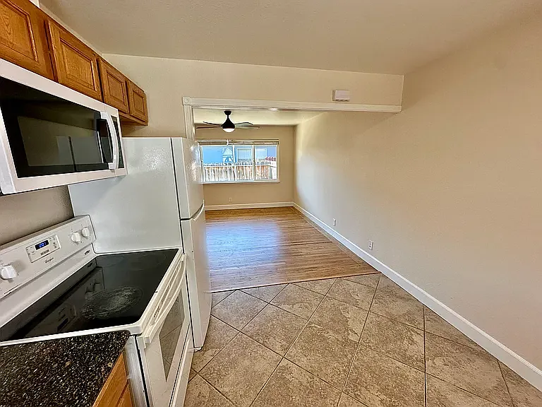 2622 Renton Way — Photo 26