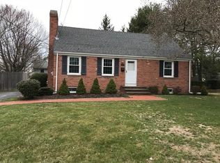 311 Mayfield Ave, Cranston, RI 02920