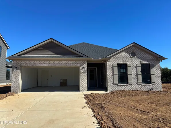 6028 Mountain Heights Ln, Corryton, TN 37721