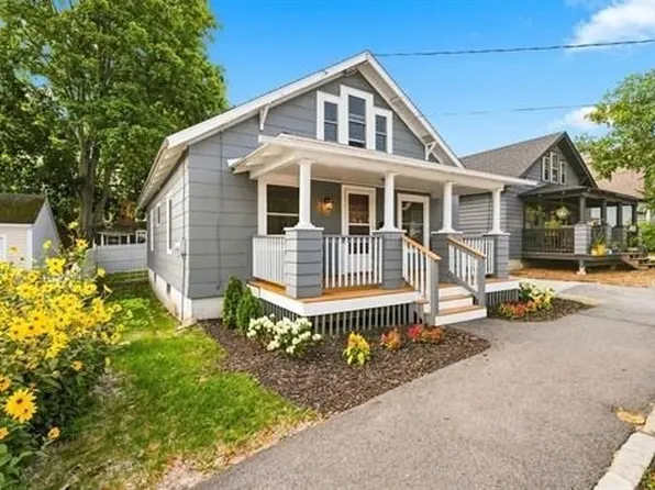 9 Washington St, Concord, NH 03301