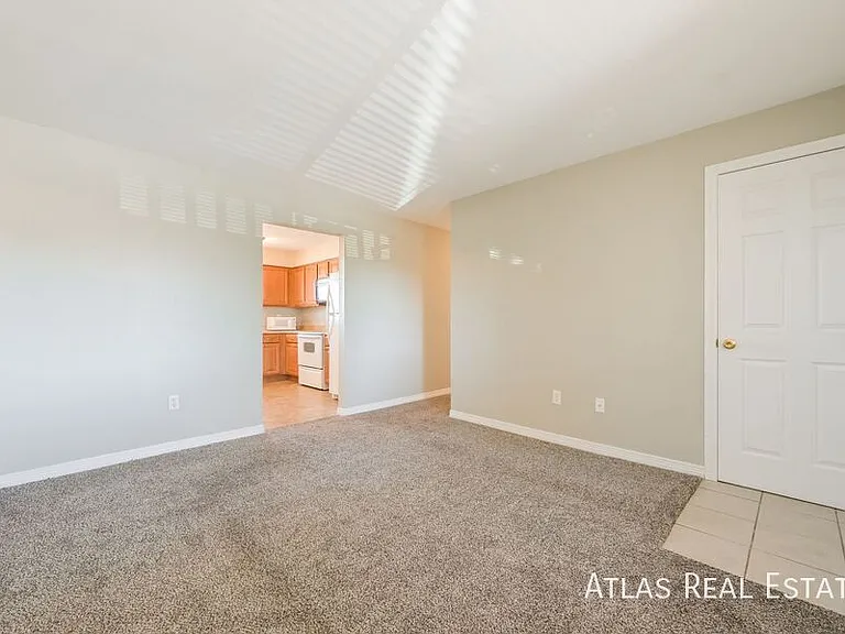 960 Bishop Ct #A — Photo 3