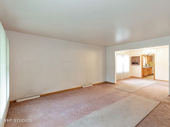 2nd image of 741 Ashland Ave