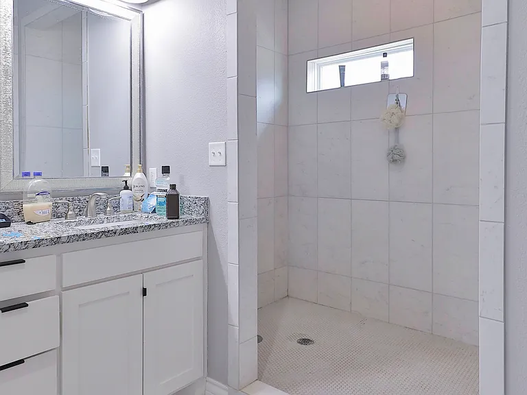 3126 Oakley St — Photo 19