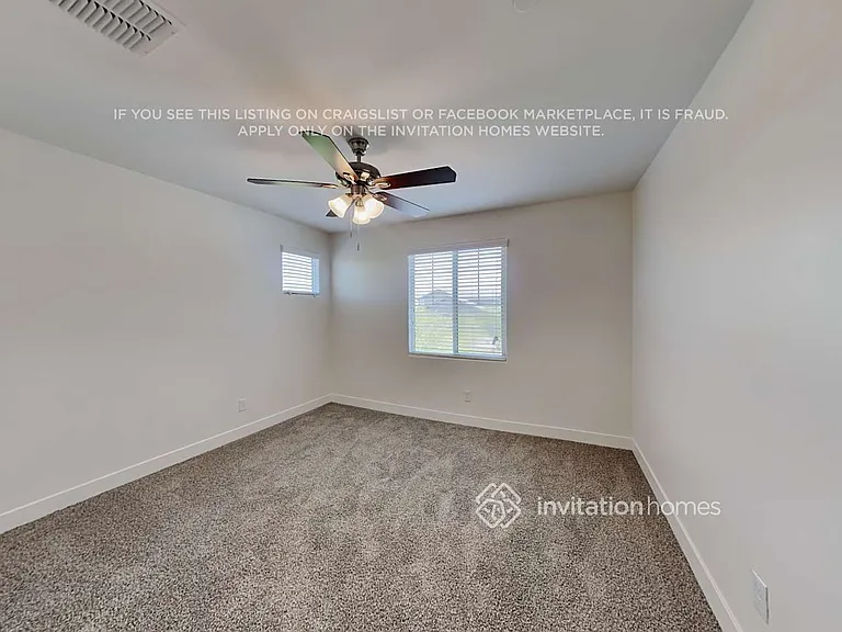 2105 N 211th Dr — Photo 18