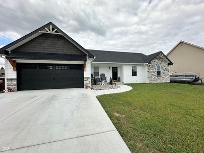 407 E Maple St, Bainbridge, IN, 46105