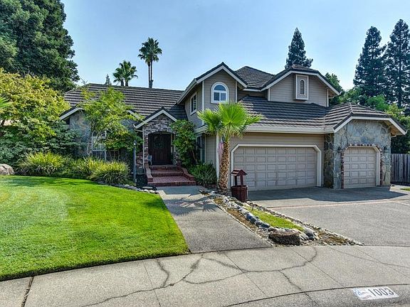 3rd image of 1003 Arroyo Ct