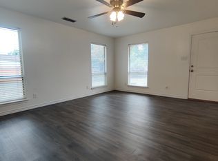 2002 Grenoble Dr #4, Carrollton, TX 75007