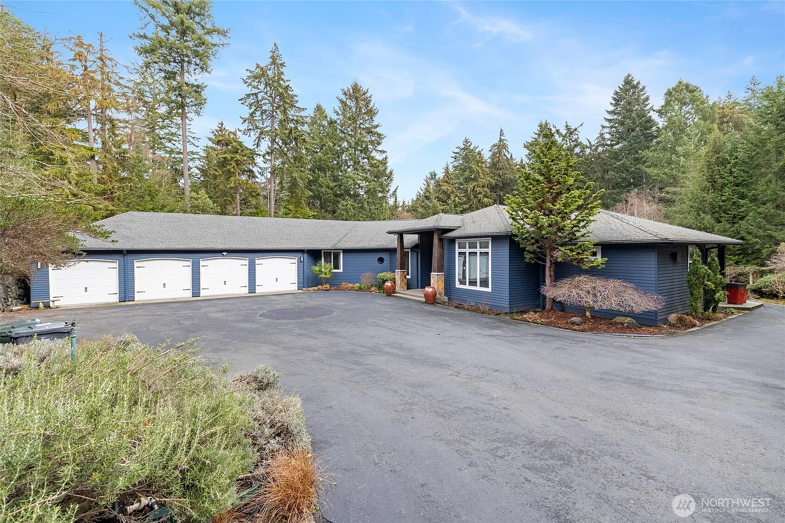 1041 Makah Place photo 1