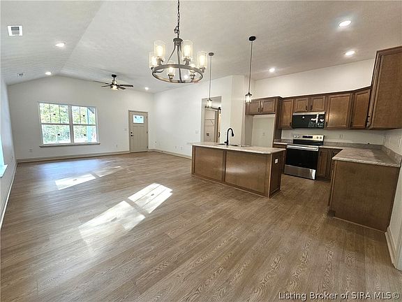 5th image of 318 Harrison Avenue NW