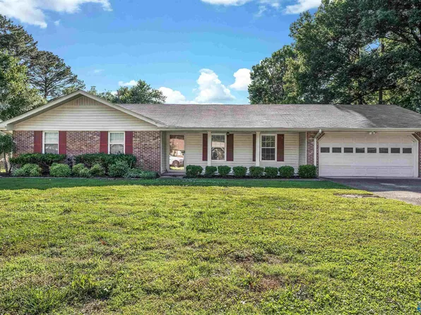 1213 Fletcher Ave SW, Decatur, AL 35601