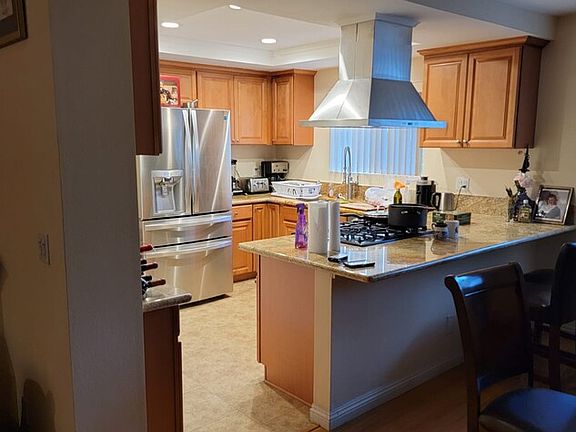 2nd image of 18550 Hatteras St Unit 76