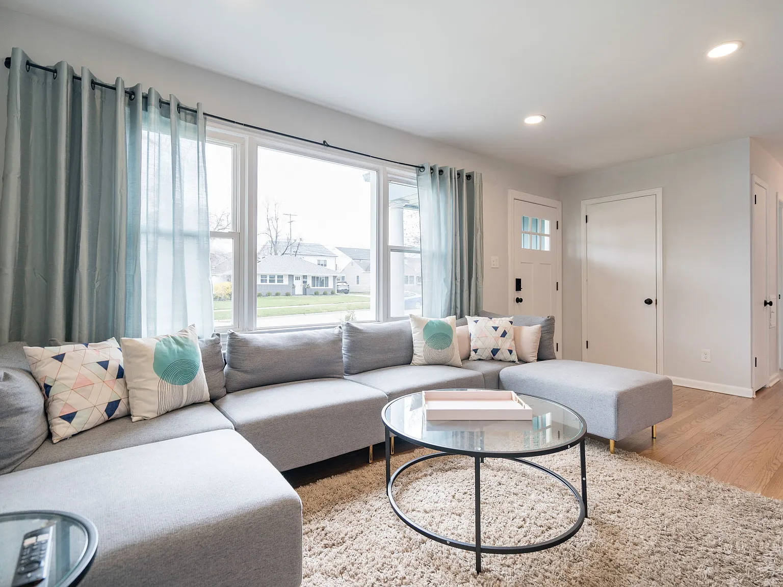 4727 Olivia Ave — Photo 4