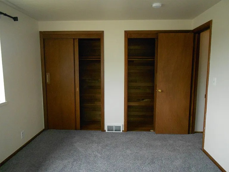 2485 S Spencer St — Photo 10