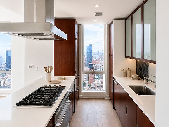 2nd image of 460 W 42nd St APT 59C