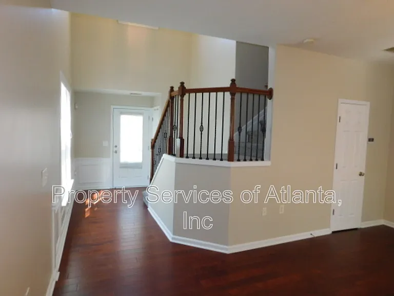3286 Welmingham Dr SW — Photo 7