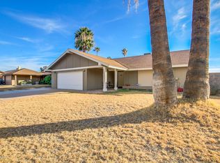 3915 W Gelding Dr, Phoenix, AZ 85053