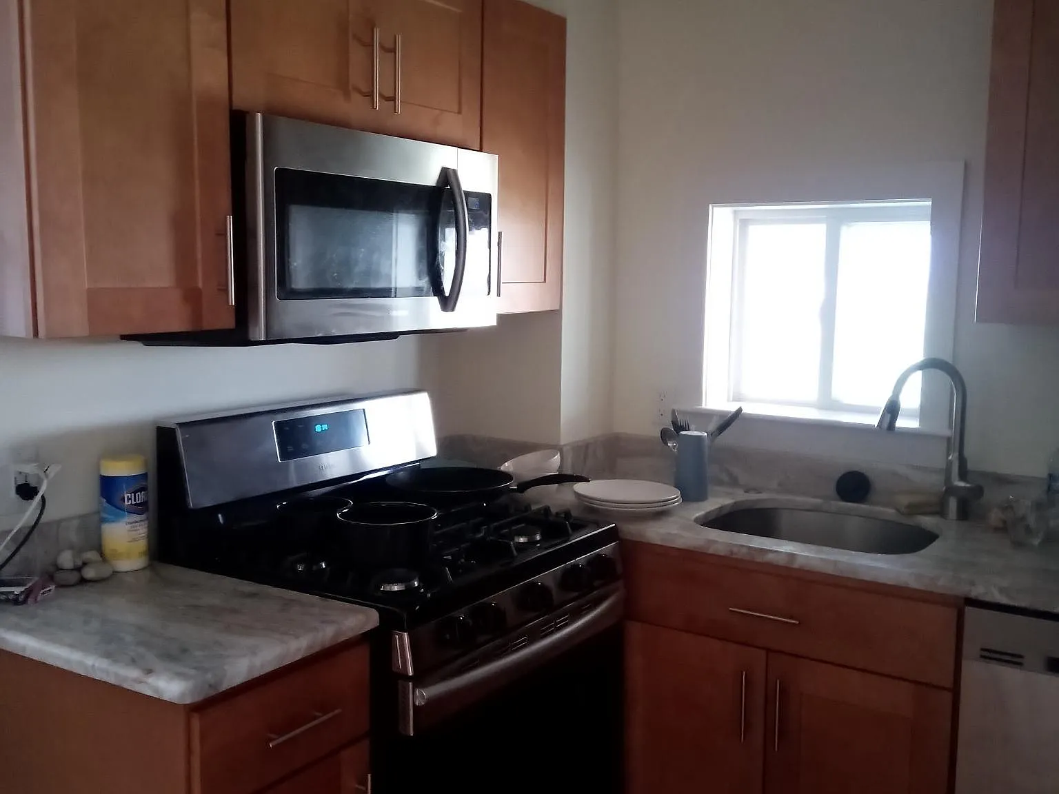 1 bed, 800 sqft, $1,595 — Photo 3