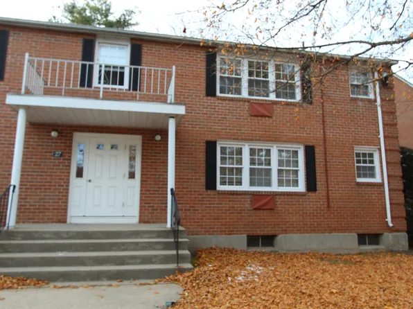 6 Grandview Drive #27B, Farmington, CT 06032