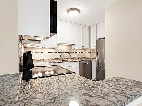 4th image of 273 Cambridge Rd APT 408