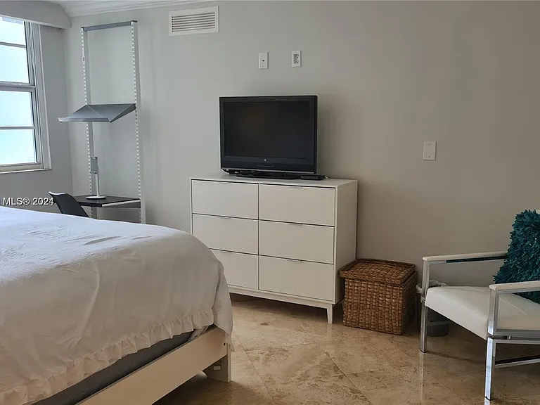6917 Collins Ave #809 — Photo 13