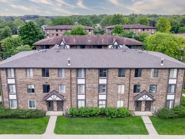 1002 Centurion Ln APT 10, Vernon Hills, IL 60061
