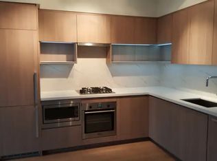 6588 Nelson Ave #1A, Burnaby, BC V5H 0E8