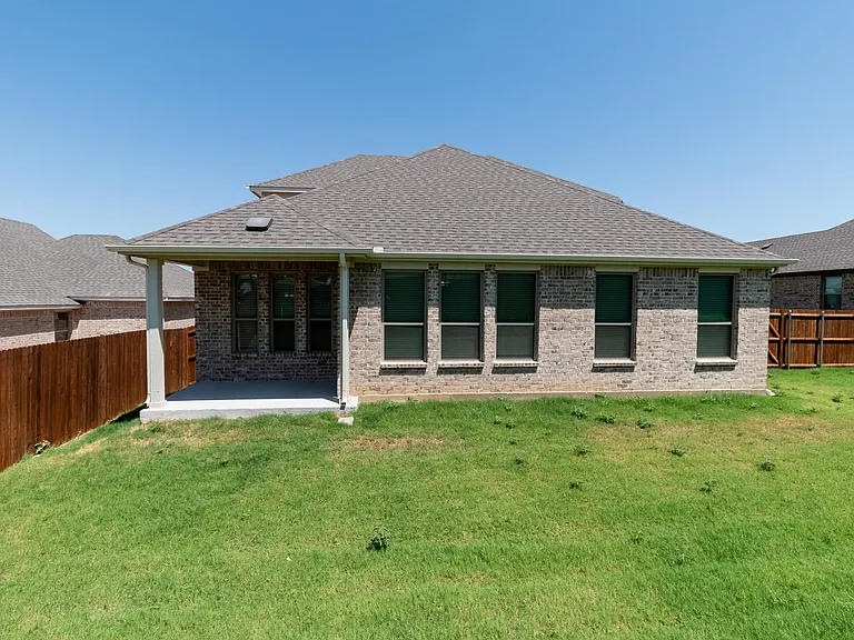 507 Reatta Dr — Photo 38