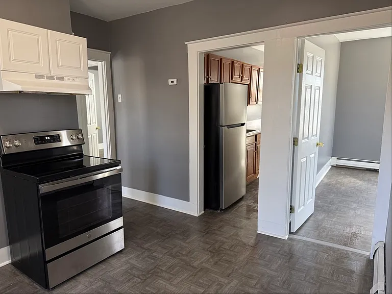 27 Carleton Ave #2 — Photo 13