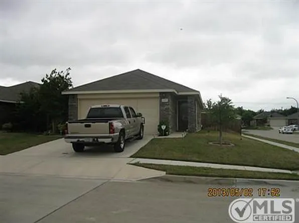 9000 Quarry Ridge Trl, Fort Worth, TX 76244