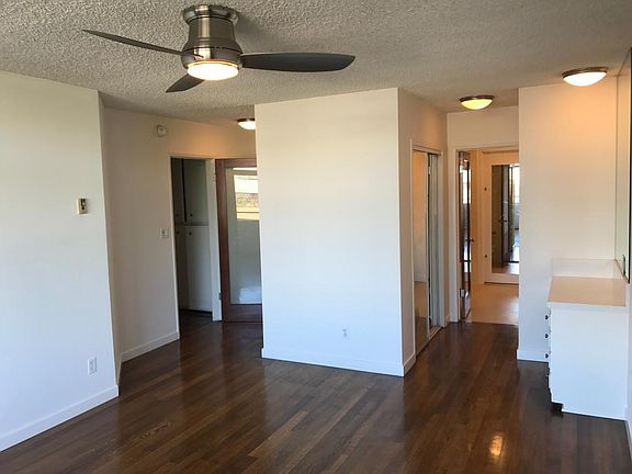 5th image of 1400 California Ave APT 307