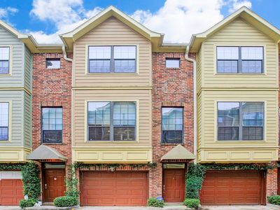 4812 La Branch St APT 13, Houston, TX, 77004