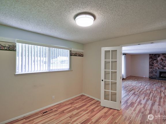 5th image of 5118 28th Avenue SE
