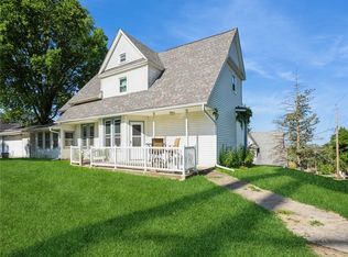433 E Howard St, Colfax, IA 50054