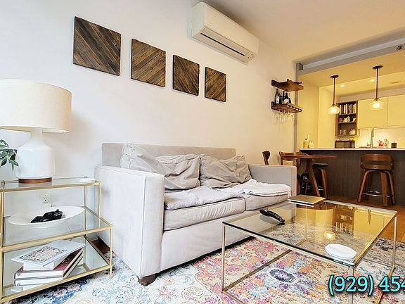 4th image of 740 De Kalb Ave #23F
