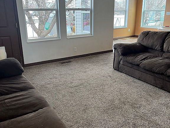 So much natural light