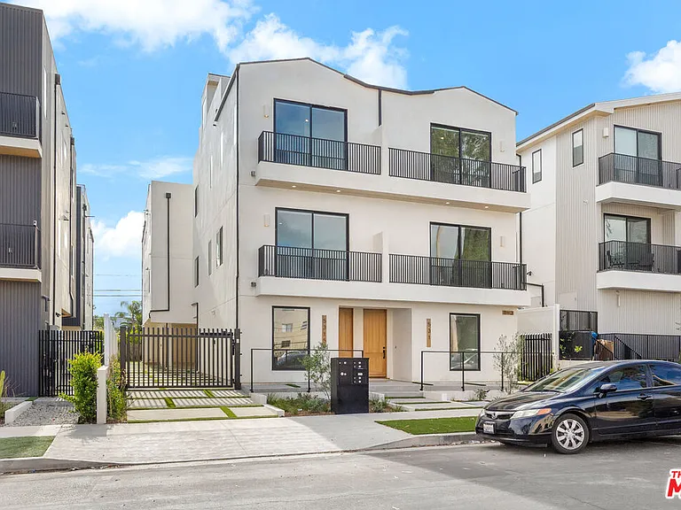 5317 Ben Ave — Photo 3