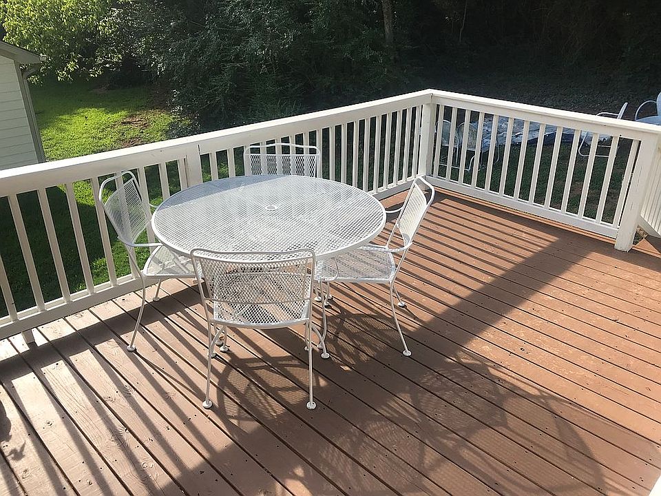 2nd image of 2568 Boulder Hill Ct