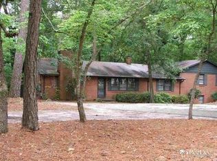 1821 Golf Course Rd, Hartsville, SC 29550