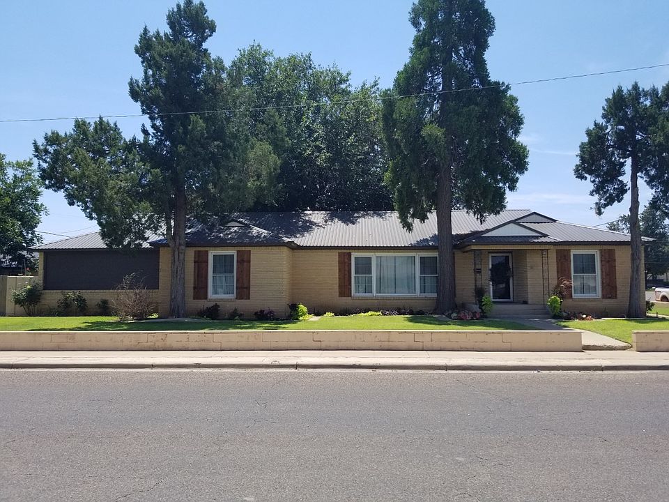 1st image of 200 NE Avenue B