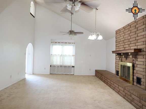 2nd image of 1509 Hickory St