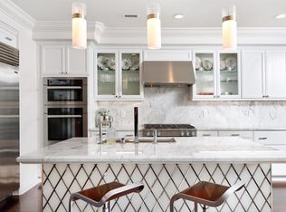 7127 Fay Ave, La Jolla, CA 92037