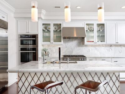 7127 Fay Ave, La Jolla, CA, 92037