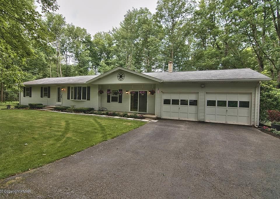 1st image of 105 Pine Hollow Rd