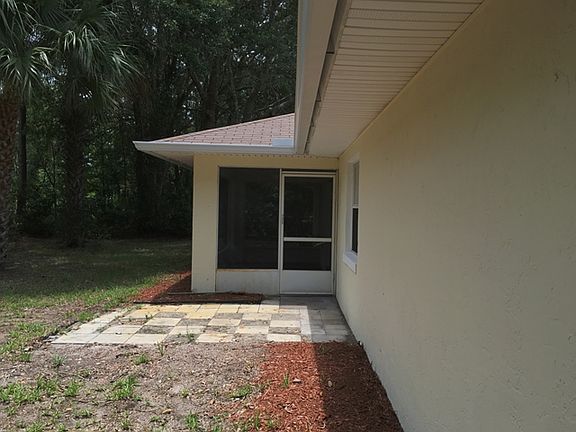 2nd image of 14 Royal Palm Ln