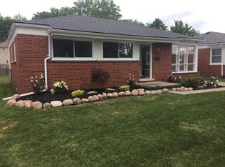 28642 Beste St, Saint Clair Shores, MI 48081