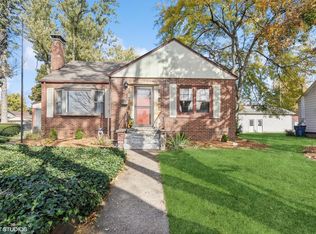 511 E Porter Ave, Chesterton, IN 46304